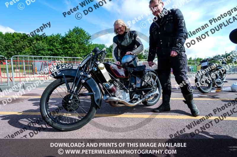 Vintage motorcycle club;eventdigitalimages;no limits trackdays;peter wileman photography;vintage motocycles;vmcc banbury run photographs